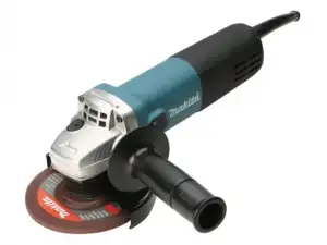 купить Одноручная углошлифмашина MAKITA 9557 HN в кор. (840 Вт, диск 115х22 мм)