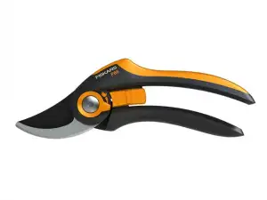 купить Секатор плоскостной FISKARS SmartFit (111610)