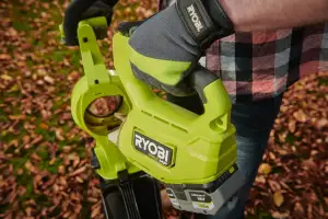 купить ONE + / Воздуходувка RYOBI RY18BVXA-0 (без батареи)