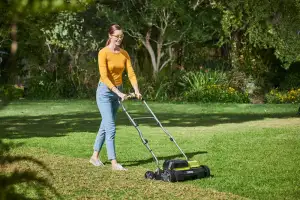 купить ONE + / Аэратор-скарификатор RYOBI RY18SFX35A-0 (без батареи)