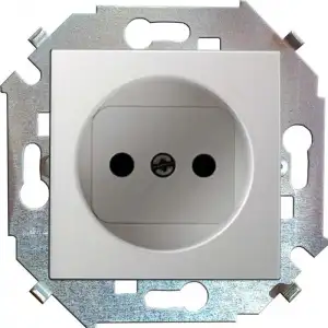 купить Розетка 1-м СП Simon 15 16А IP20 250В без заземл. защ. шторки винтов. клеммы механизм бел. Simon 1591444-030