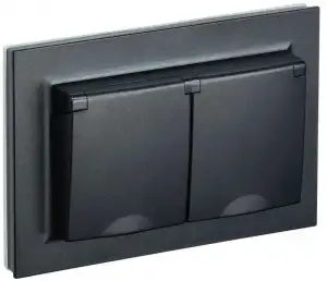 купить Розетка 2-м СП BRITE РСбш12-3-44-БрЧ 16А в сборе IP44 с крышкой черн. IEK BR-R26-16-44-K02-F