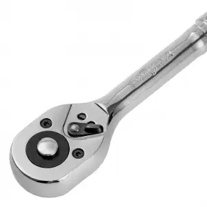 купить Ключ-трещотка 3/8', 45 зубьев, цельнометаллический, с быстрым сбросом, CrV, хром Сибртех