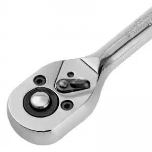 купить Ключ-трещотка 1/4', 45 зубьев, цельнометаллический, с быстрым сбросом, CrV, хром Сибртех