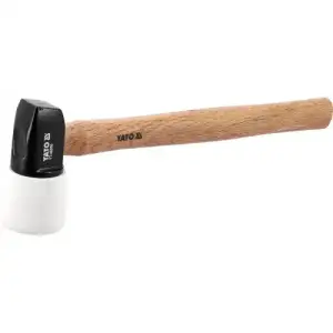 купить Киянка резиновая c деревянной ручкой 1,3кг. d65мм "Yato"