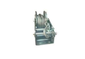 купить Лебедка ручная TOR ЛН-1200W (LHW) г/п 0,5 т длина ленты 10 м (серия X)