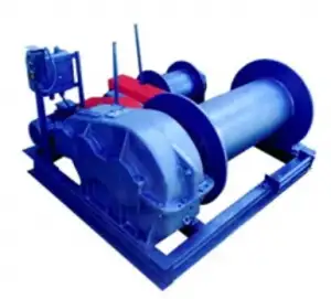 купить Лебедка маневровая электрическая ТЛ-8Б г/п 5000/500 кг Н-220/440 м ВБИ (без каната)