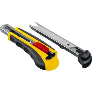 купить STAYER HERCULES-18, 18 мм, нож с автозаменой и автостопом с доп. фиксатором, Professional (09165)