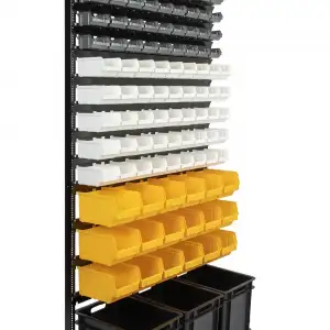купить Лотки пластиковые на стеллаже для сборочного цеха