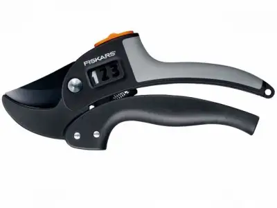 Секатор контактный FISKARS PowerStep с храповым механизмом (111670) наличный и безналичный расчет