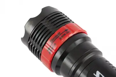 Фонарь бытовой, пластик, 1 W Led, ремешок, зум, 3 режима 100%-50%-строб, 3 х ААА Stern наличный и безналичный расчет