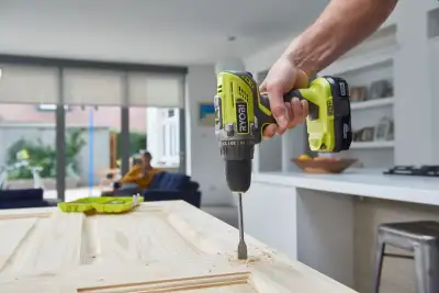 ONE + / Дрель-шуруповерт RYOBI R18DD3-220S наличный и безналичный расчет