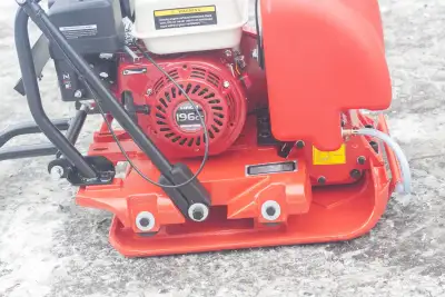 Виброплита Impulse VP80TL++ Loncin G200F (бак, колеса) наличный и безналичный расчет