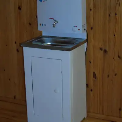 Умывальник «Акватекс»  с водонагревателем (белый) наличный и безналичный расчет