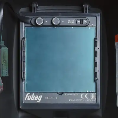 Маска сварочная хамелеон FUBAG IQ 5-13D L наличный и безналичный расчет