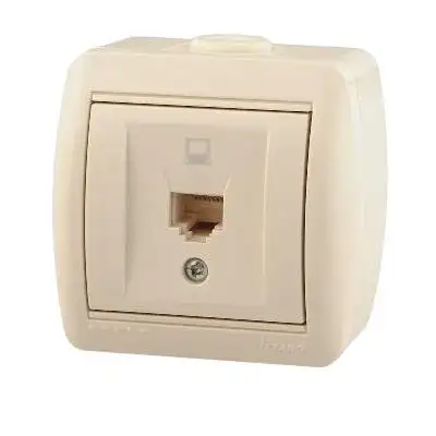 Розетка компьютерная 1-м ОП Nata RJ45 16А IP20 крем. LEZARD 710-0300-139 наличный и безналичный расчет