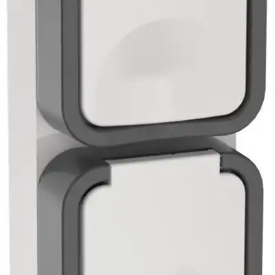 Розетка 2-м ОП TORS 16А IP55 TS232 вертик. с заземл. с крышкой бел. IEK TS-R26-16-55-V-K41 наличный и безналичный расчет