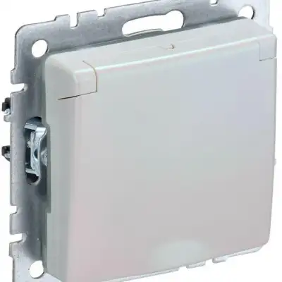 Розетка BRITE РСбш10-3-БрЖ 16А IP20 с заземл. защ. шторки с крышкой жемчуж. IEK BR-R16-16-K36 наличный и безналичный расчет