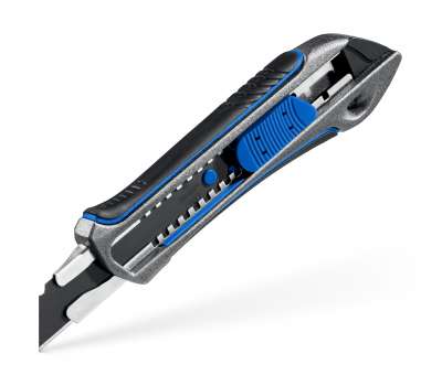 ЗУБР Титан-А, 18 мм, металлический обрезиненный нож с автостопом, Профессионал (09171) наличный и безналичный расчет