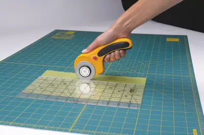 OLFA 60 мм, с круговым лезвием, нож (OL-RTY-3/DX) наличный и безналичный расчет